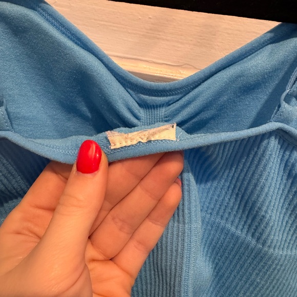 Blue Ribbed Crop Top - Picture 4 of 4